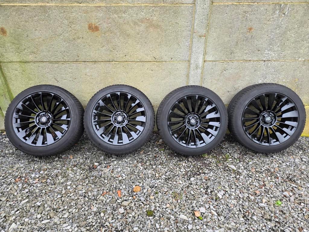 Set winterwielen Tesla, Auto-onderdelen, Banden en Velgen, Gebruikt, 255 mm, Banden en Velgen, Winterbanden