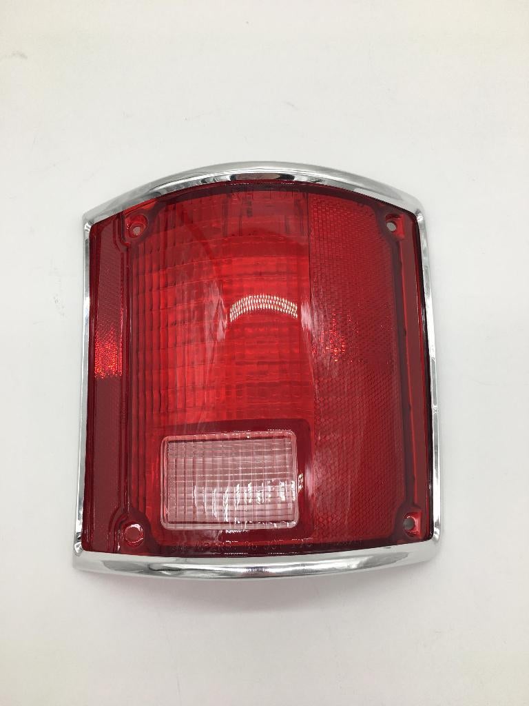 A vendre Cache feu arrière droit chromé Chevrolet K5 Blazer, Autos : Pièces & Accessoires, Petit matériel, Pièces américaines