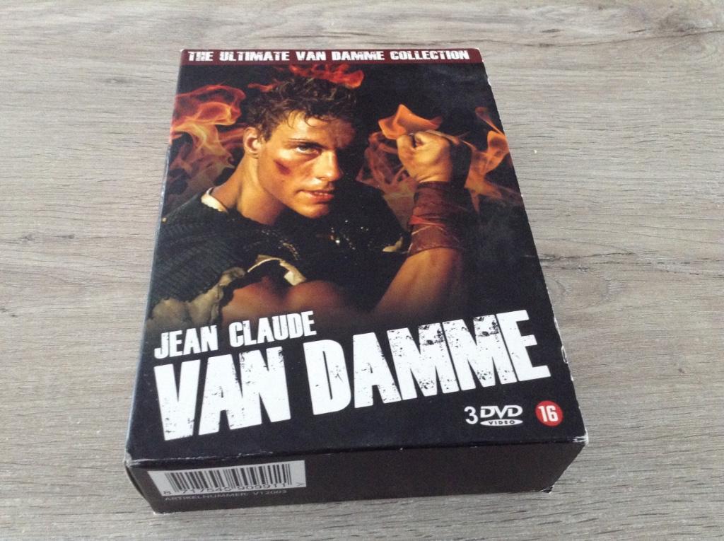 Jean Claude Van Damme DVD box collection, Cd's en Dvd's, Dvd's | Actie, Zo goed als nieuw, Actie, Boxset, Vanaf 16 jaar, Ophalen of Verzenden