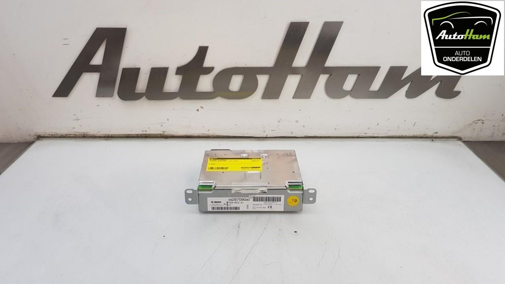 SYSTEME NAVIGATION GPS Citroën Berlingo (01-2018/04-2021), Utilisé, Citroën