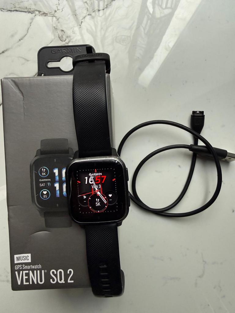Garmin Venu SQ 2 Music, Bijoux, Sacs & Beauté, Montres connectées, Comme neuf, État, Enlèvement