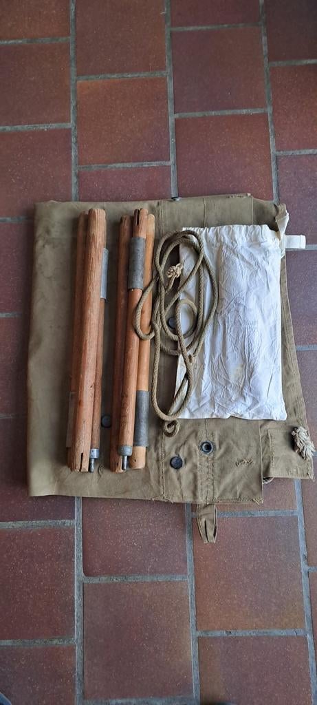 Tente individuelle us identifiée., Verzamelen, Ophalen of Verzenden