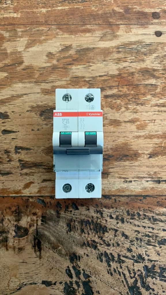 Vynckier 2-polige automaat 63A 3kA, Doe-het-zelf en Bouw, Ophalen of Verzenden, Zo goed als nieuw