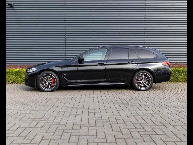 BMW Serie 5 530 Touring, Autos, BMW, 42 g/km, 216 kW, Noir, Automatique