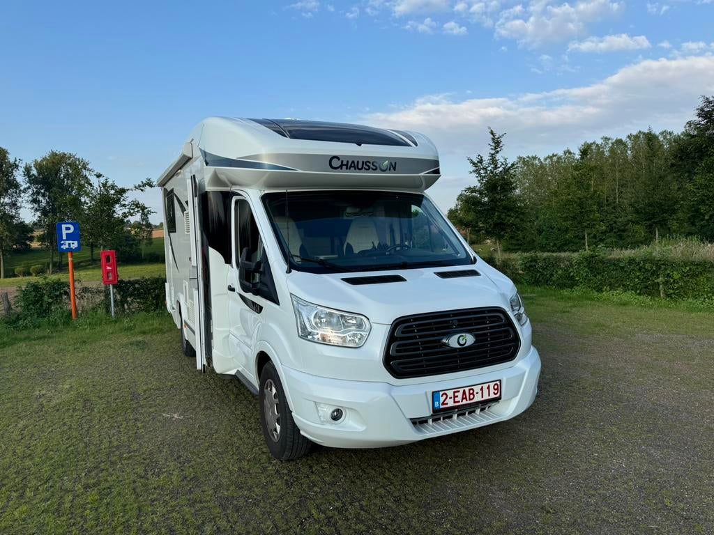 Camping-car Ford Chausson Welcome 628 en excellent état, Caravanes & Camping, Camping-cars, Boîte manuelle, Ford, Douche, Chausson