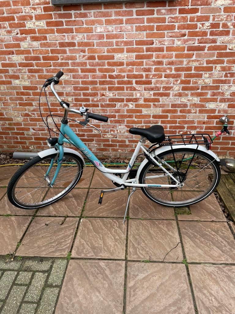 Meisjesfiets 26 inch BnB Cityrider, Fietsen en Brommers, Ophalen, Zo goed als nieuw, 26 inch of meer, Versnellingen