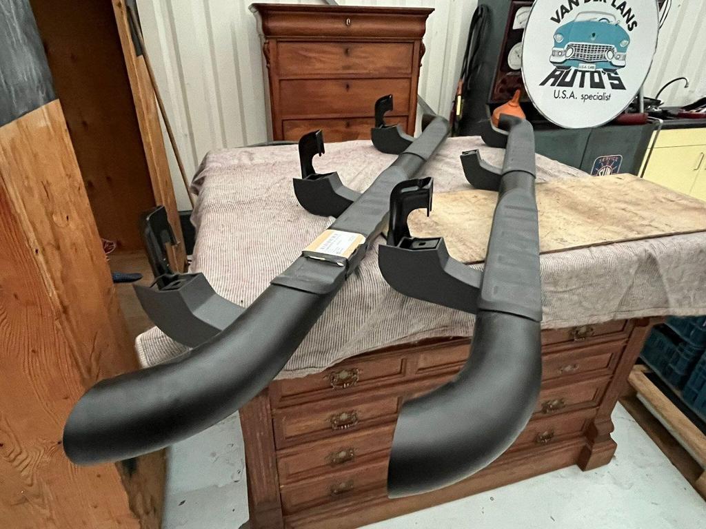 Nieuwe Chevrolet/GMC treeplanken / Sidebars, Auto-onderdelen, Ophalen, -, Nieuw, -