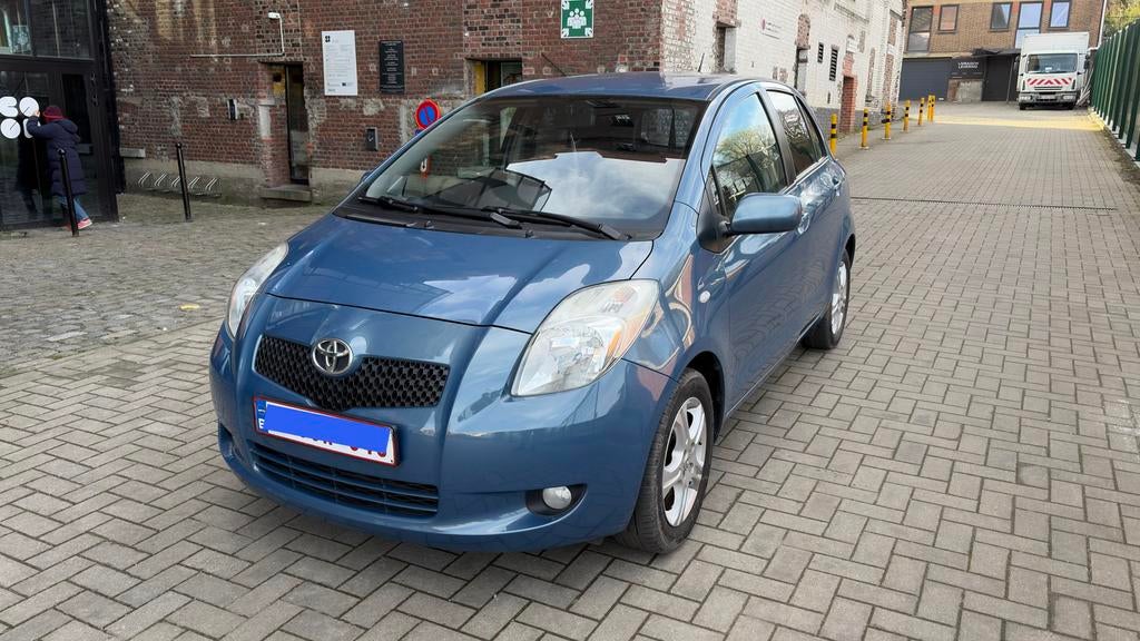 Toyota Yaris 1.3 Airco, Autos, Bluetooth, Achat, 1298 cm³, Boîte manuelle