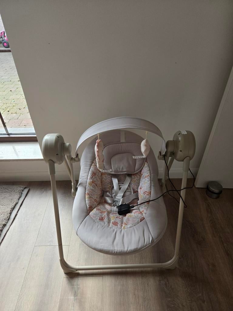 Baby schommel, Kinderen en Baby's, Wipstoeltjes, Ophalen