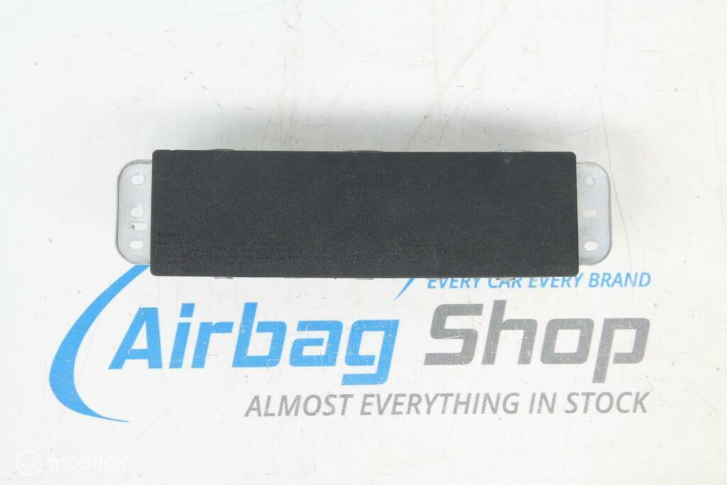 Genou airbag Mercedes B klasse W247 (2018-....)