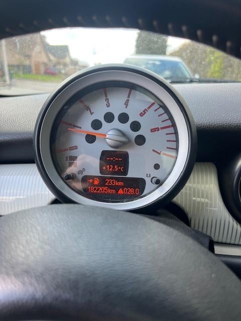 Mini Cooper One Diesel, Auto's, Mini, Voorwielaandrijving, 4 cilinders, 1165 kg, Zwart