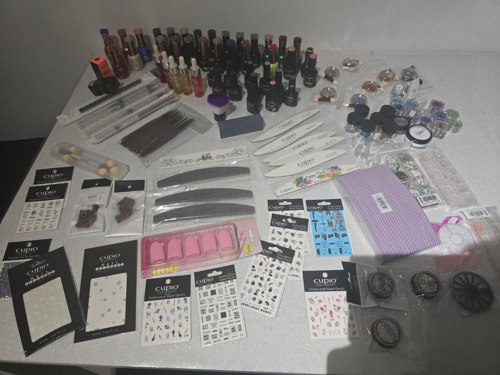 Grand lot onglerie neuf