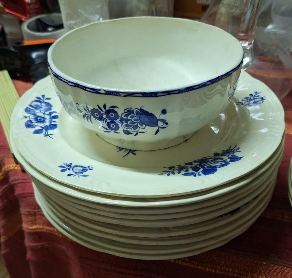 Boch Rhodia gros volume, Collections, Enlèvement, Comme neuf, Porcelaine, Service complet