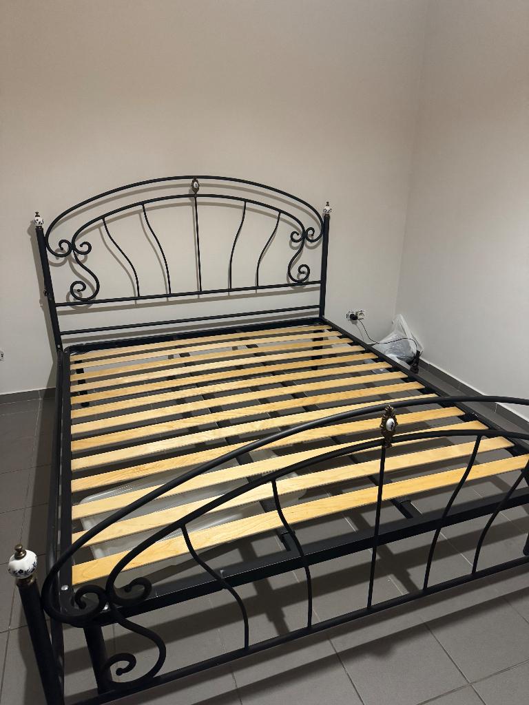 Bed gietijzer, Huis en Inrichting, Slaapkamer | Bedden, Ophalen, Zwart, Tweepersoons, 200 cm