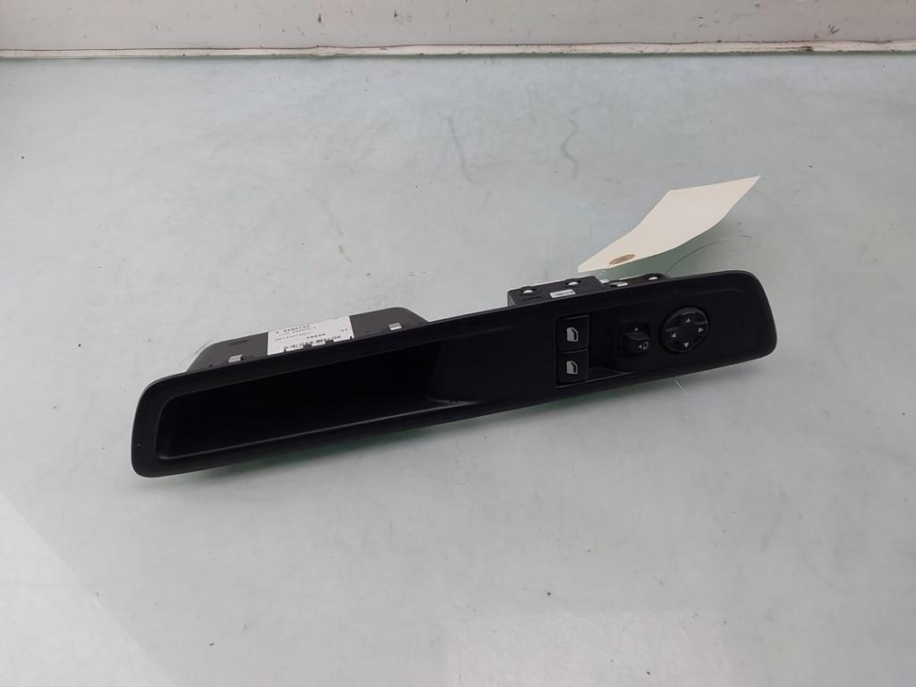 COMMUTATEUR VITRES ELECTRIQUES Opel Vivaro (01-2019/03-2024), Utilisé, Opel