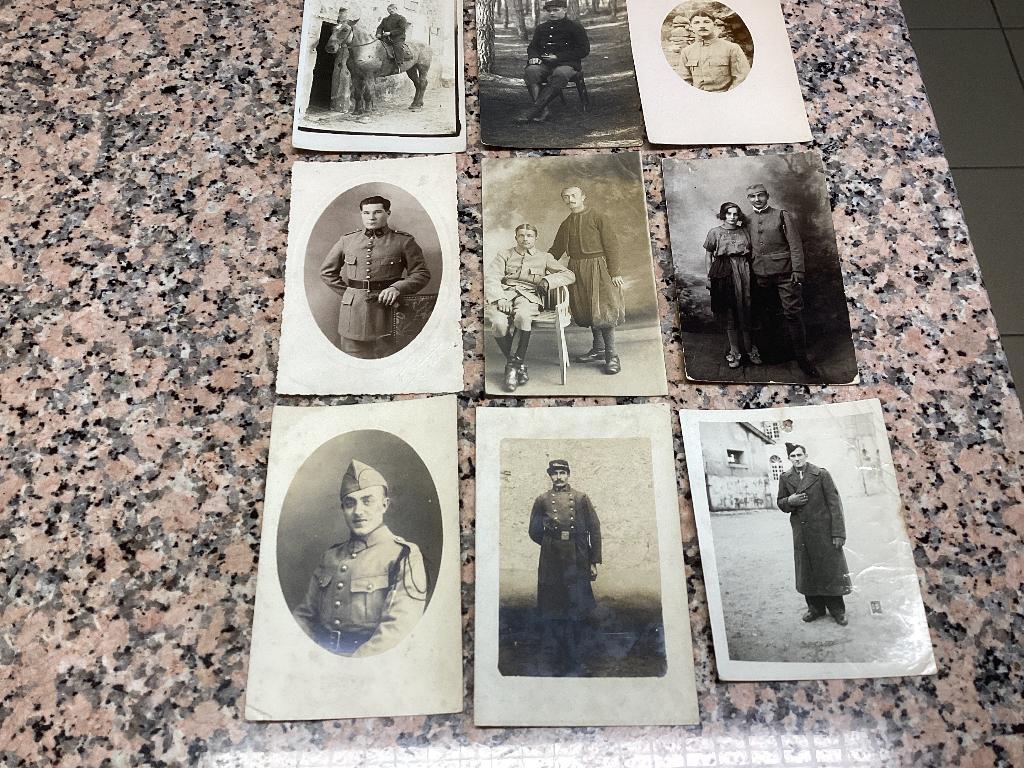 Lot de 9 photos militaires anciennes, Collections, Enlèvement ou Envoi, Avant 1940, Photo, Costume traditionnel