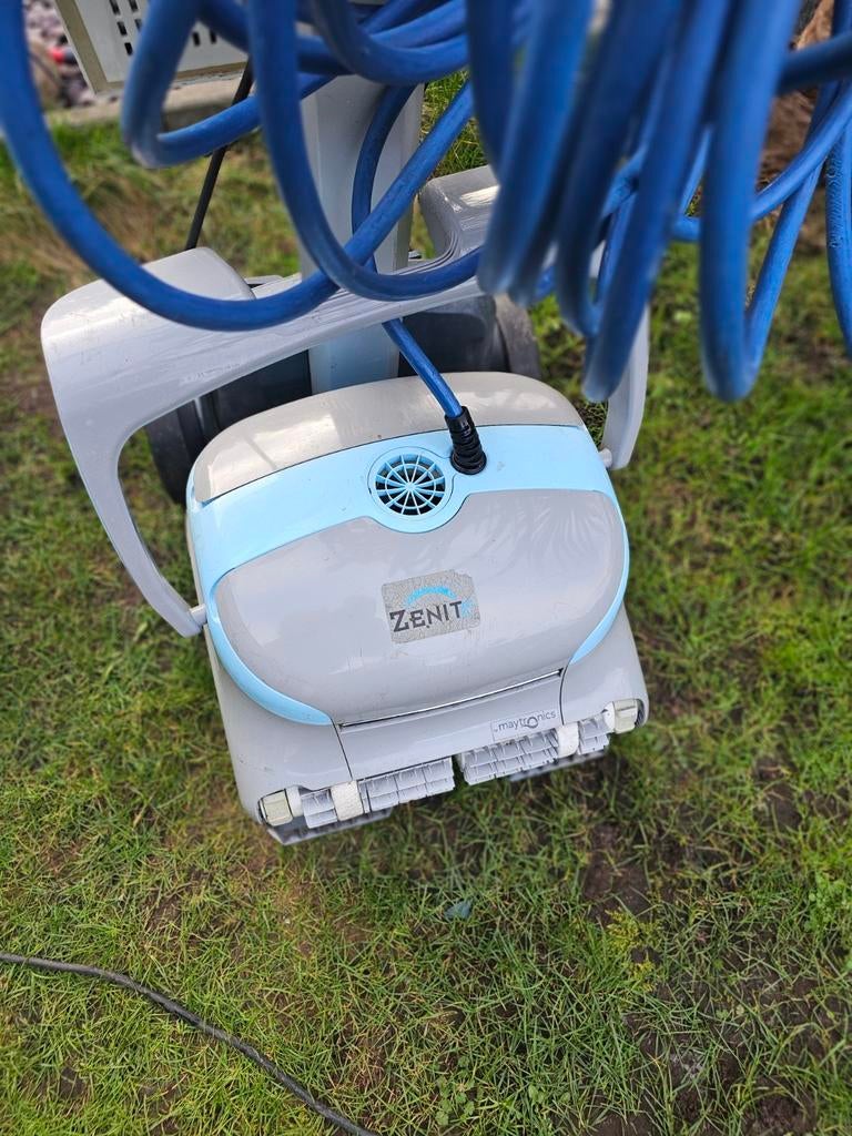 Zwembadrobot zenit 20, Enlèvement