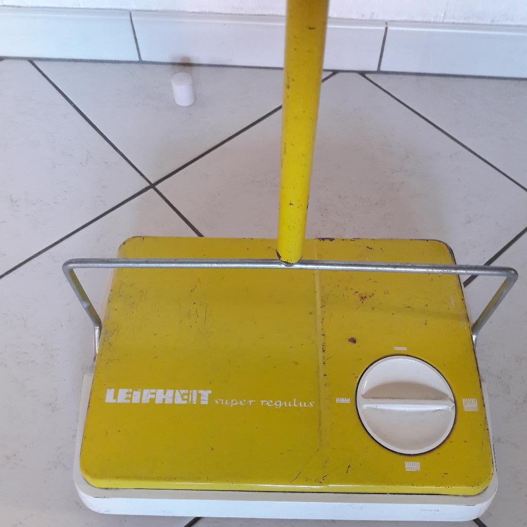 tapijtreiniger rolveger merk leifheit, Huis en Inrichting, Schoonmaakartikelen, Ophalen, Overige typen