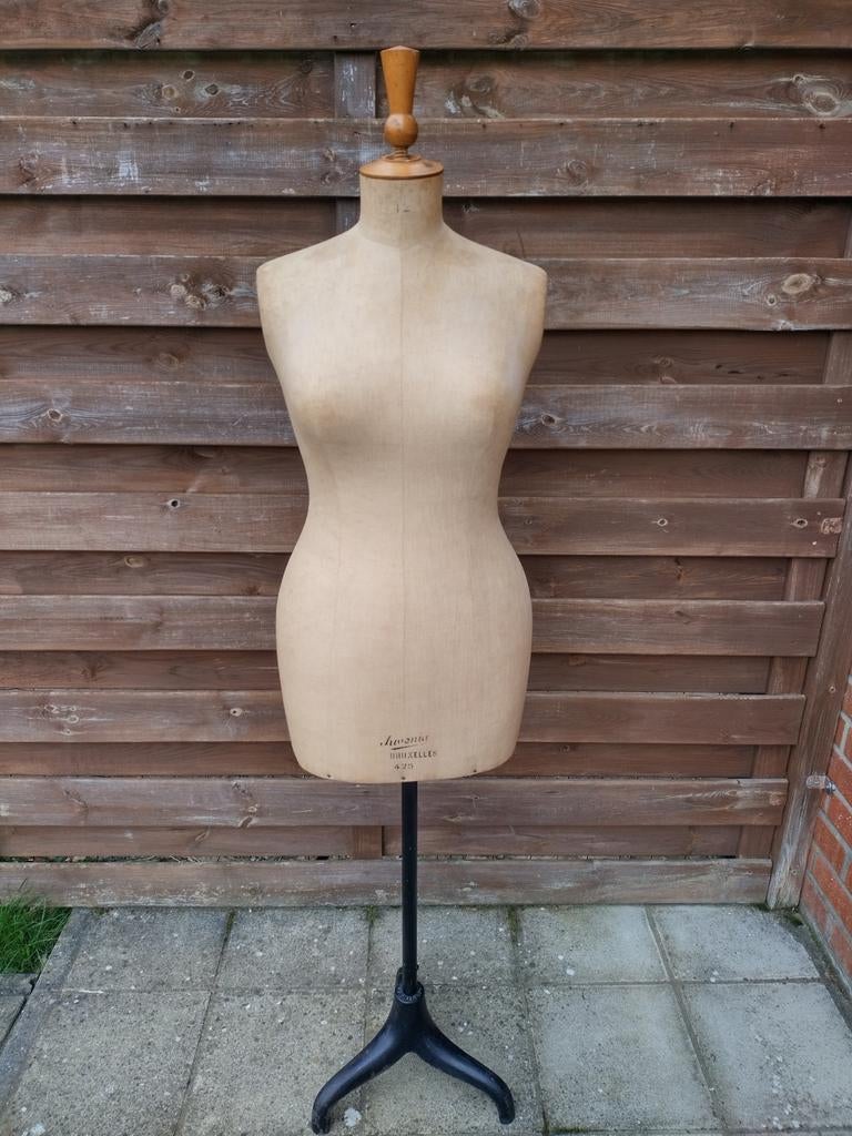 Mannequin de couture juvenia vintage, Hobby & Loisirs créatifs, Couture & Fournitures, Enlèvement, Mannequin