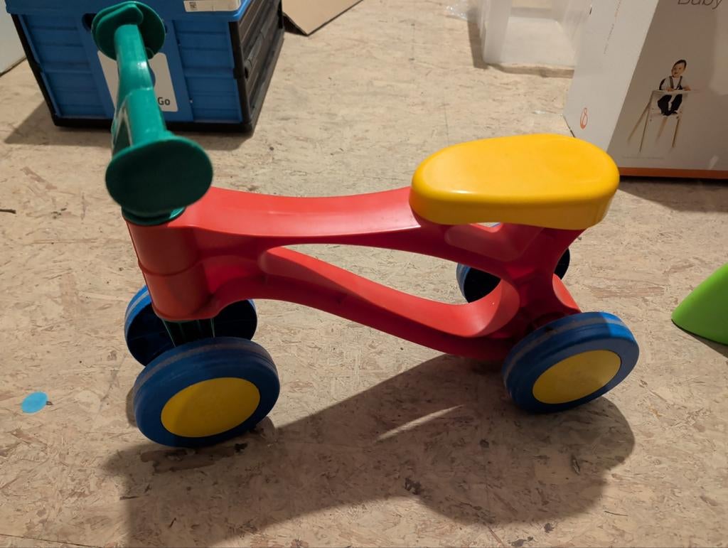 Petit vélo lena, Enlèvement