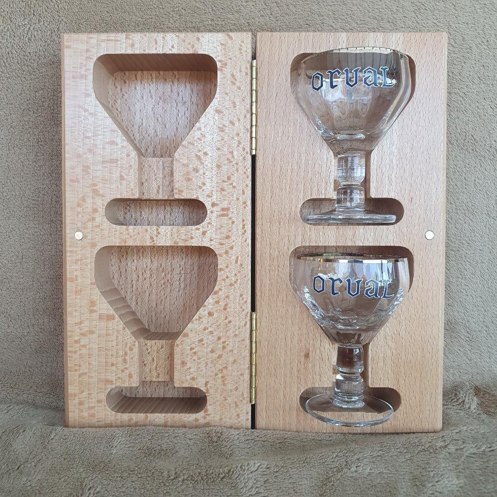 Mini Orval glaasjes in houten box, Verzamelen, Ophalen of Verzenden, Zo goed als nieuw, Bierglas