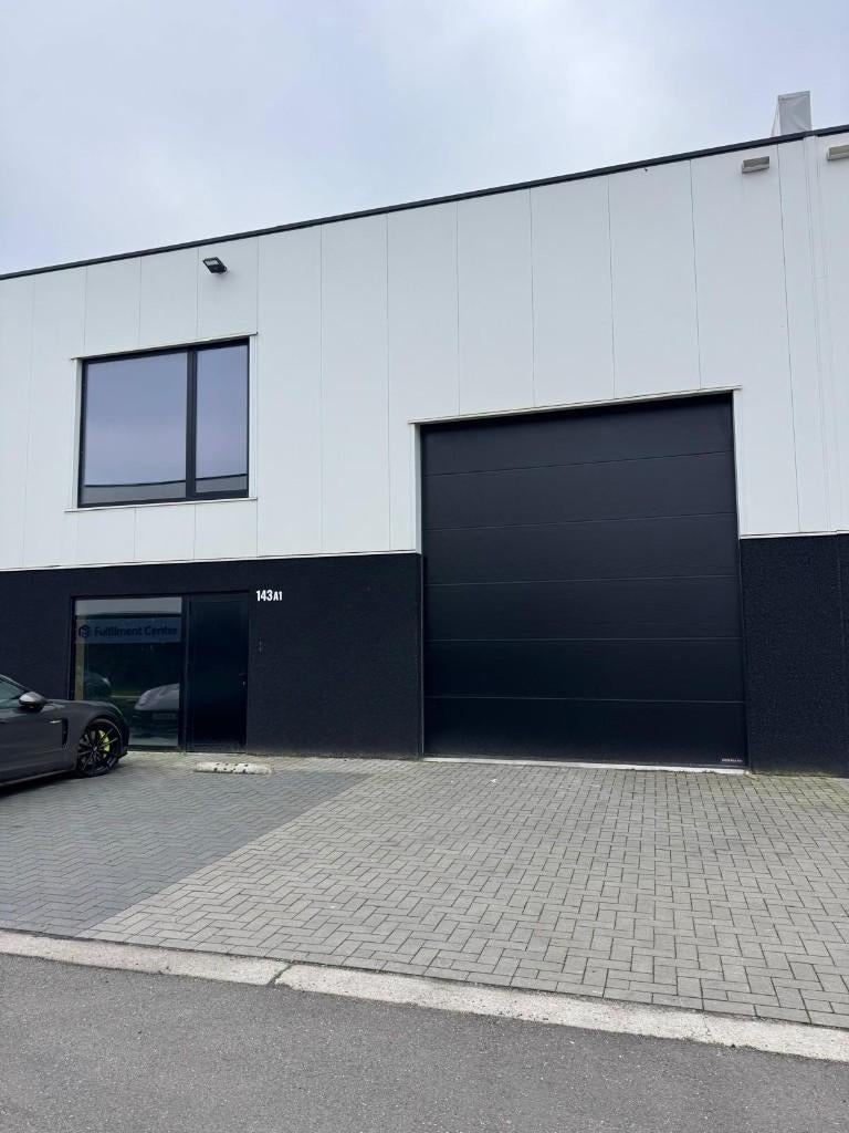 Magazijn te huur – Stabroek (BE), Zakelijke goederen, Bedrijfs Onroerend goed, 216 m², Huur, Bedrijfsruimte