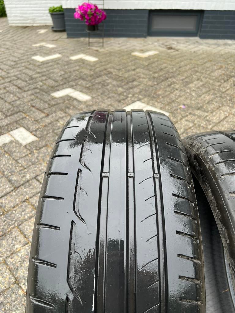 Dunlop 215/18/r 96w, Auto-onderdelen, Band(en), Personenwagen, Zomerbanden, Ophalen