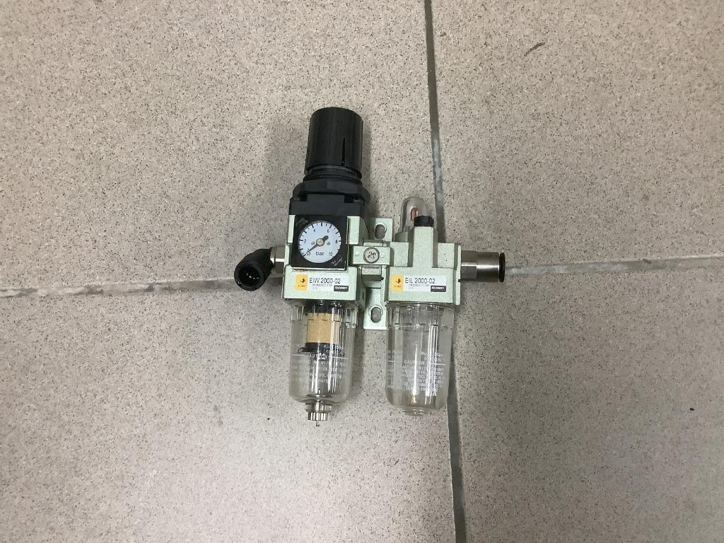 perslucht regelaar en ontvochtiger, Electroménager, Équipement de traitement de l'air, Enlèvement ou Envoi, Comme neuf, Accessoire de traitement d'air