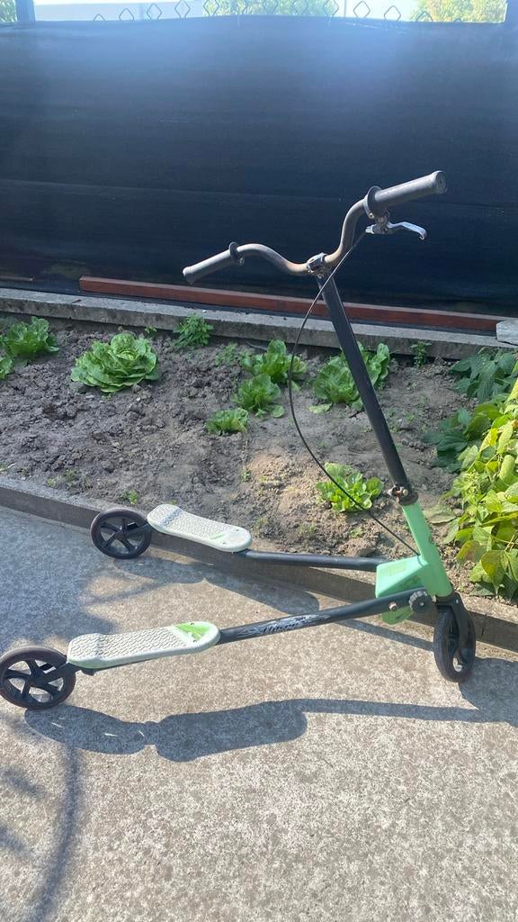 Trottinette a 3 roues fonctionne très bien, Vélos & Vélomoteurs, Enlèvement ou Envoi