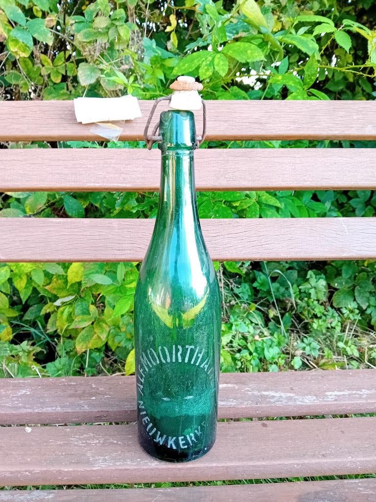 Oude vintage bierfles Alfons Moortham Nieuwkerken waas, Ophalen of Verzenden, Gebruikt