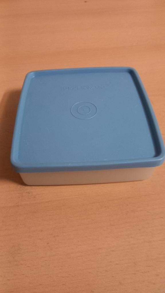 Boîte de rangement Tupperware, Enlèvement ou Envoi, Comme neuf