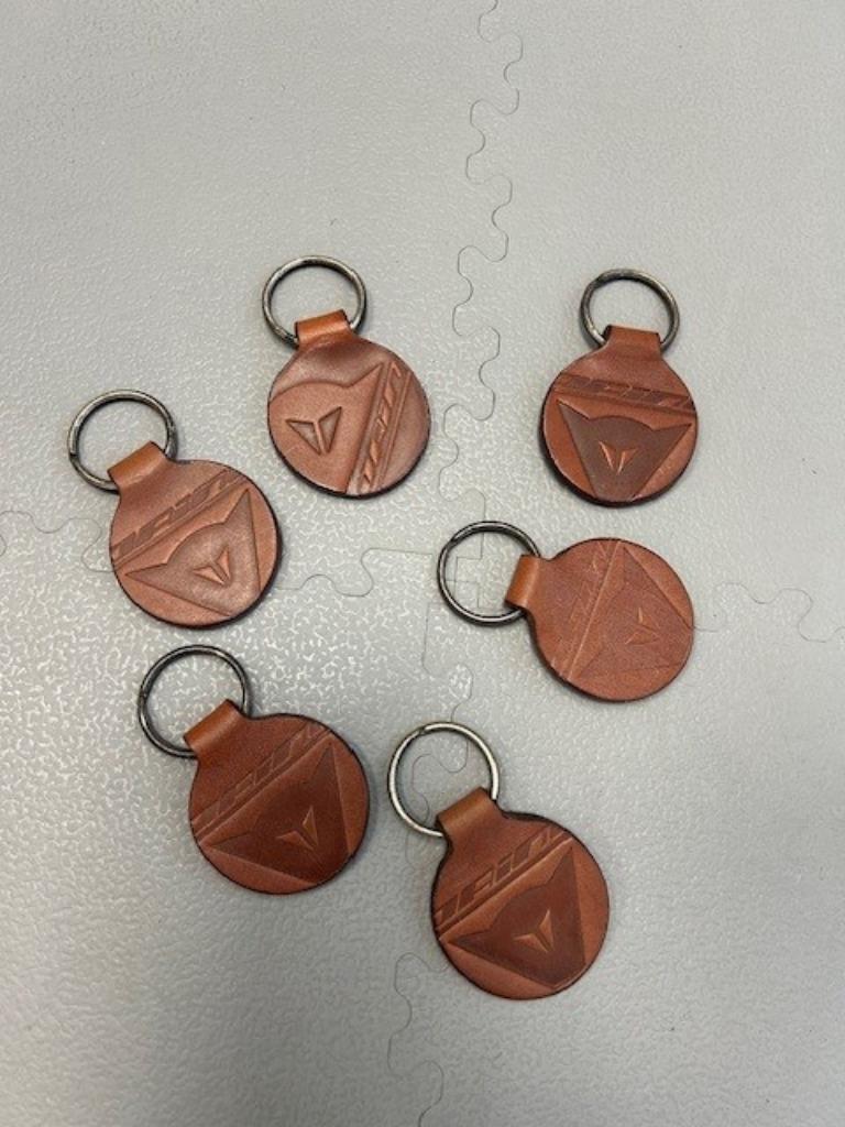 Dainese sleutelhanger, Motoren, Kleding | Motorkleding, Ophalen of Verzenden, Nieuw met kaartje, Overige typen, Dainese