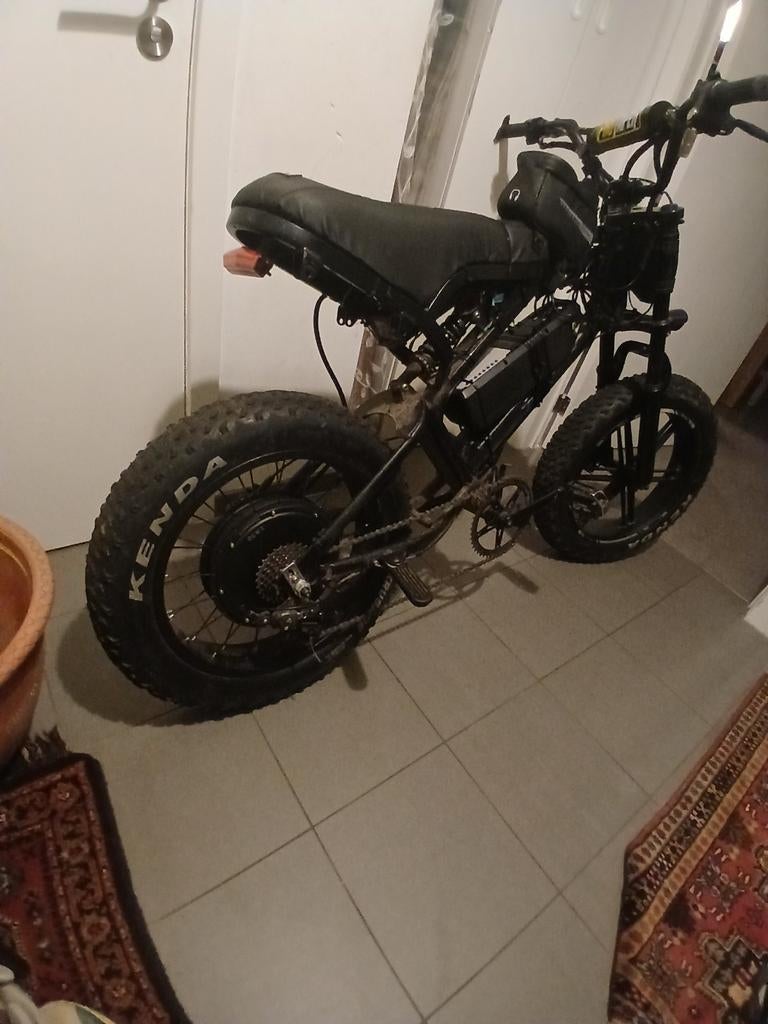 Fatbike v20 2000w custom, Ophalen