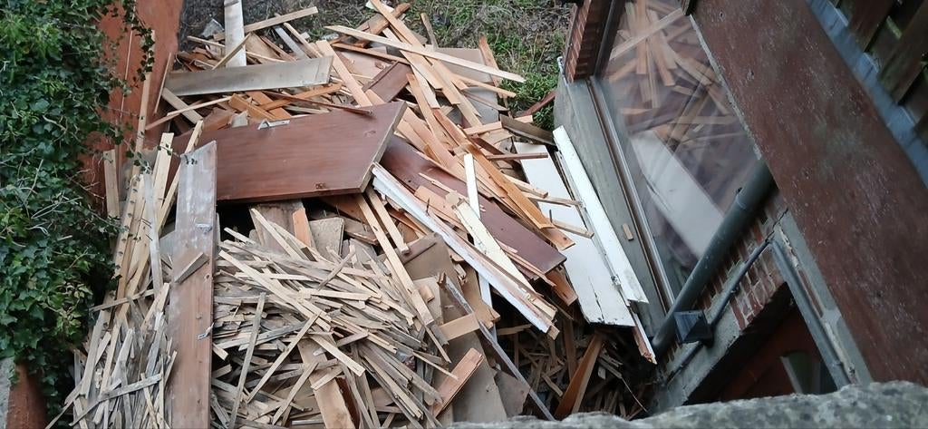 Bois à donner à Ham/Sambre, Jardin & Terrasse, Bois de chauffage, Enlèvement