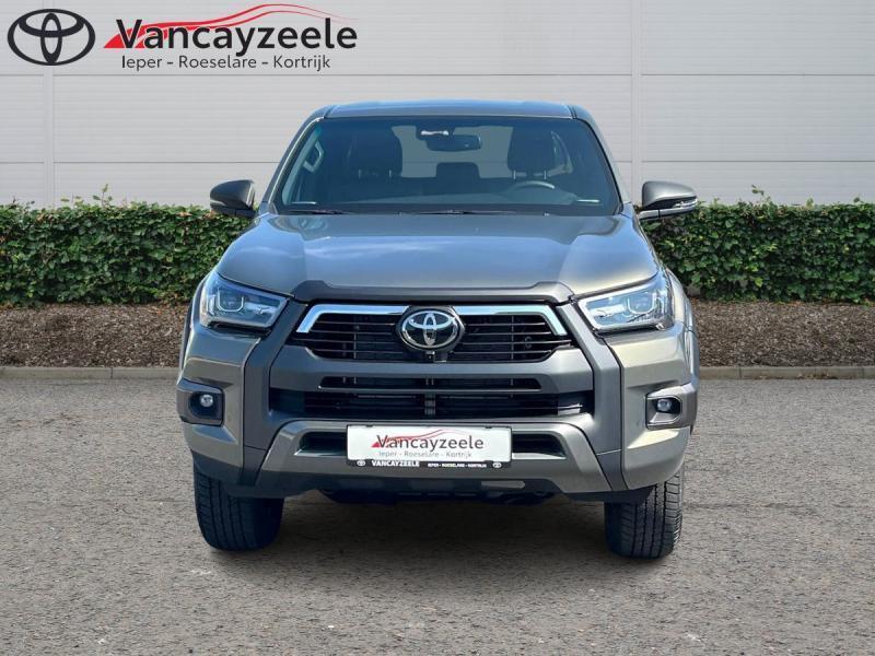Toyota Hilux Invincible 57025 + BTW, Autos, Achat, Autres couleurs, Noir, Diesel