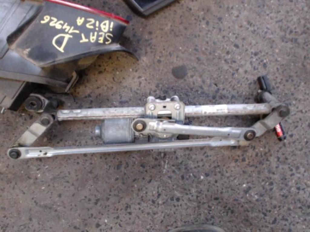 Moteur essuie glace avant Seat Ibiza 4 2012-2016 LP/14926, Enlèvement, Utilisé, Seat