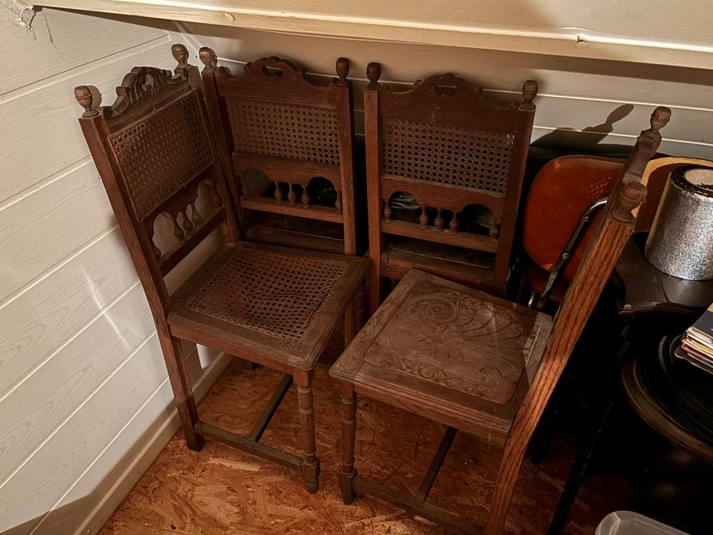 Oude kerkstoelen, Antiek en Kunst, Ophalen