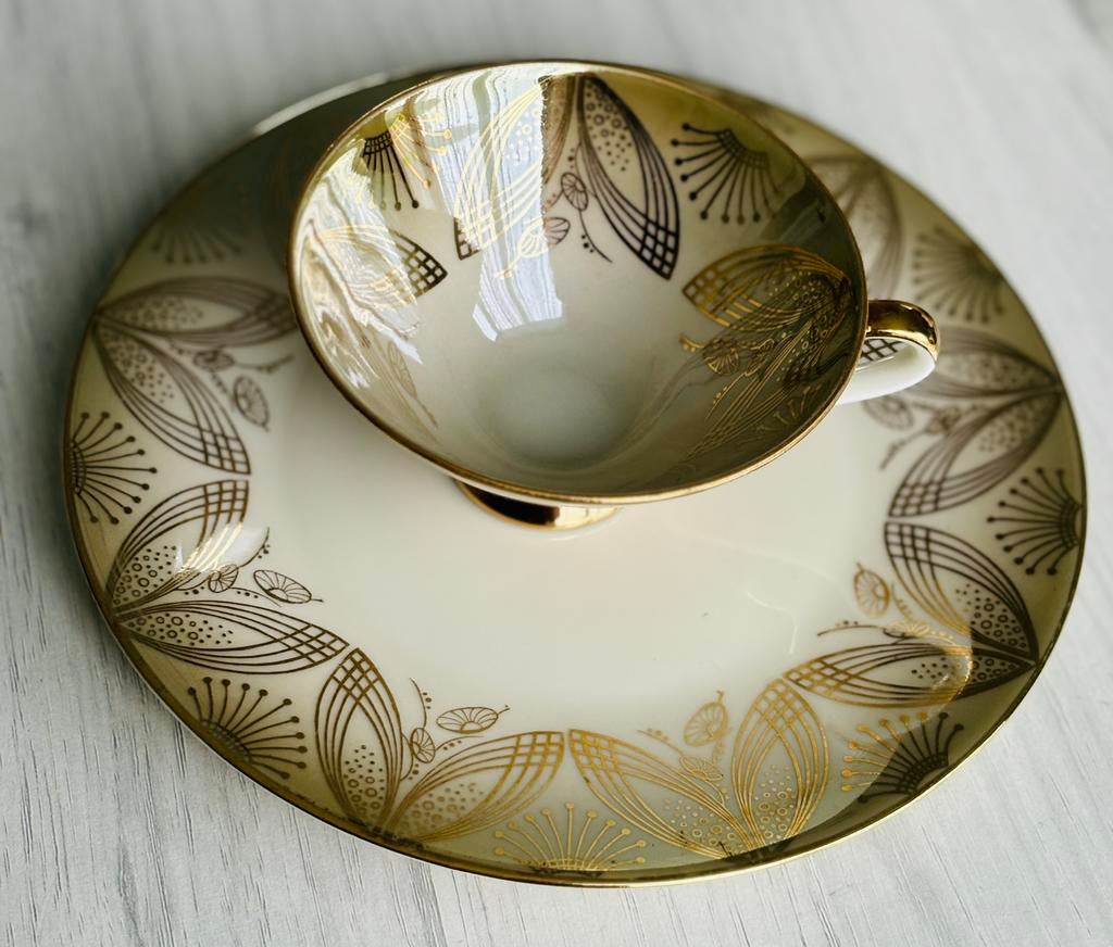 Tasse et assiette à dessert porcelaine vintage, Antiek en Kunst, Antiek | Porselein, Ophalen