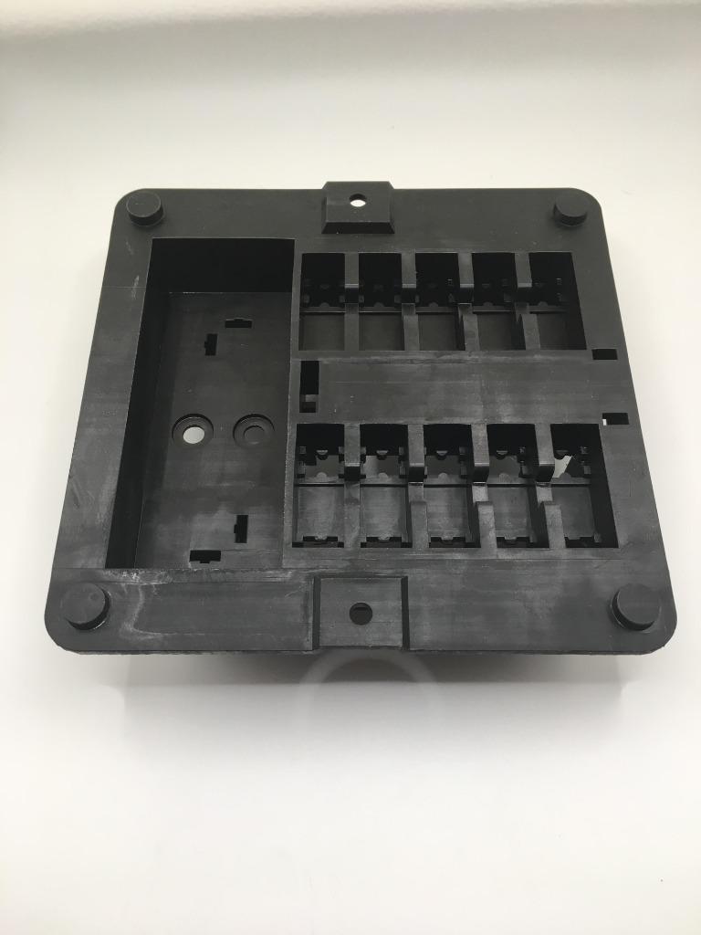 À vendre Boîte à fusibles 72-80 (universelle) Dodge w200 d20, Autos : Pièces & Accessoires, Petit matériel, Pièces américaines