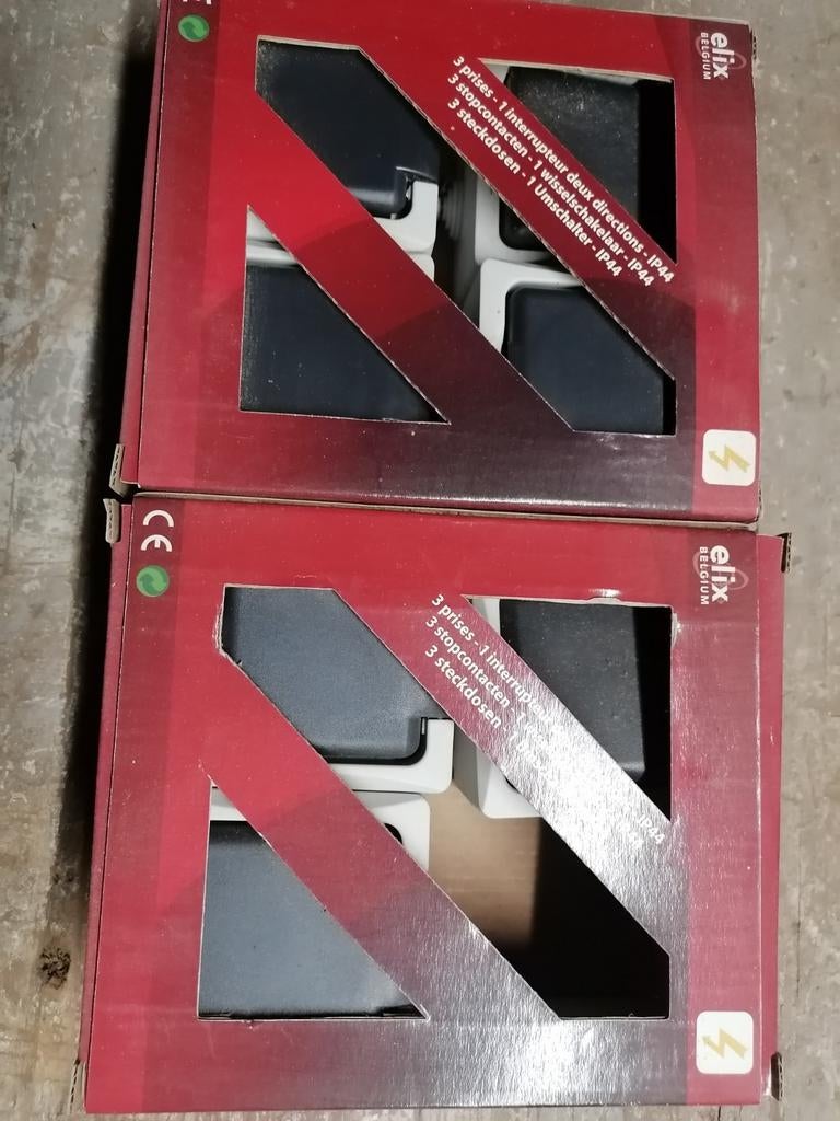 Prises + interrupteurs, Enlèvement