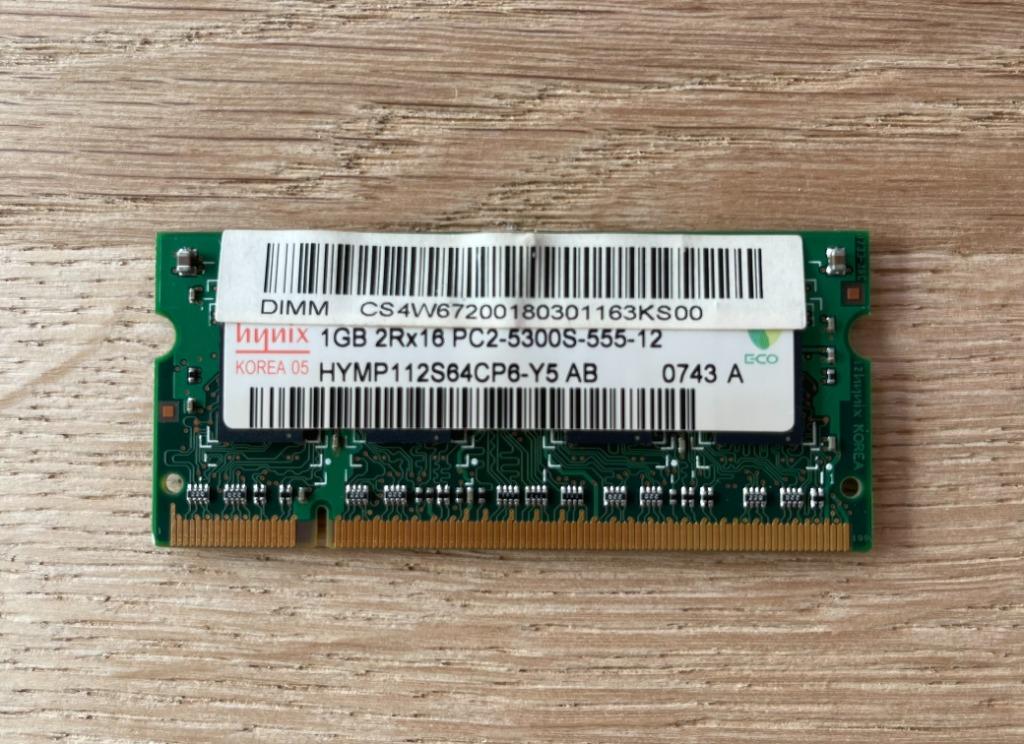 Geheugen Hynix 1GB HYMP112S64CP6-Y5 AB PC2-5300S-555-12, Computers en Software, RAM geheugen, Ophalen of Verzenden, Gebruikt, DDR2