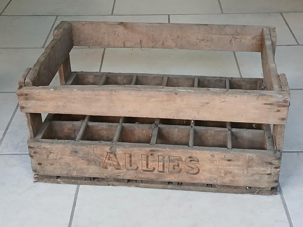Ancien caiser à bouteilles de bière ALLIES de la Brie des Al, Collections, Marques de bière, Utilisé, Autres types, Enlèvement ou Envoi