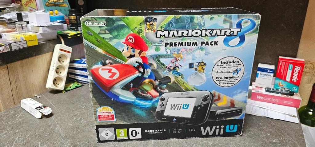 Wii U noire en boite, Consoles de jeu & Jeux vidéo, Consoles de jeu | Nintendo Wii U, Utilisé, Enlèvement ou Envoi