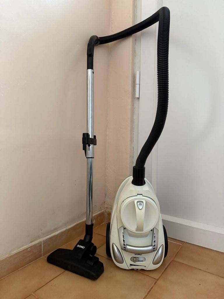 Aspirateur DOMO sans sac, Electroménager