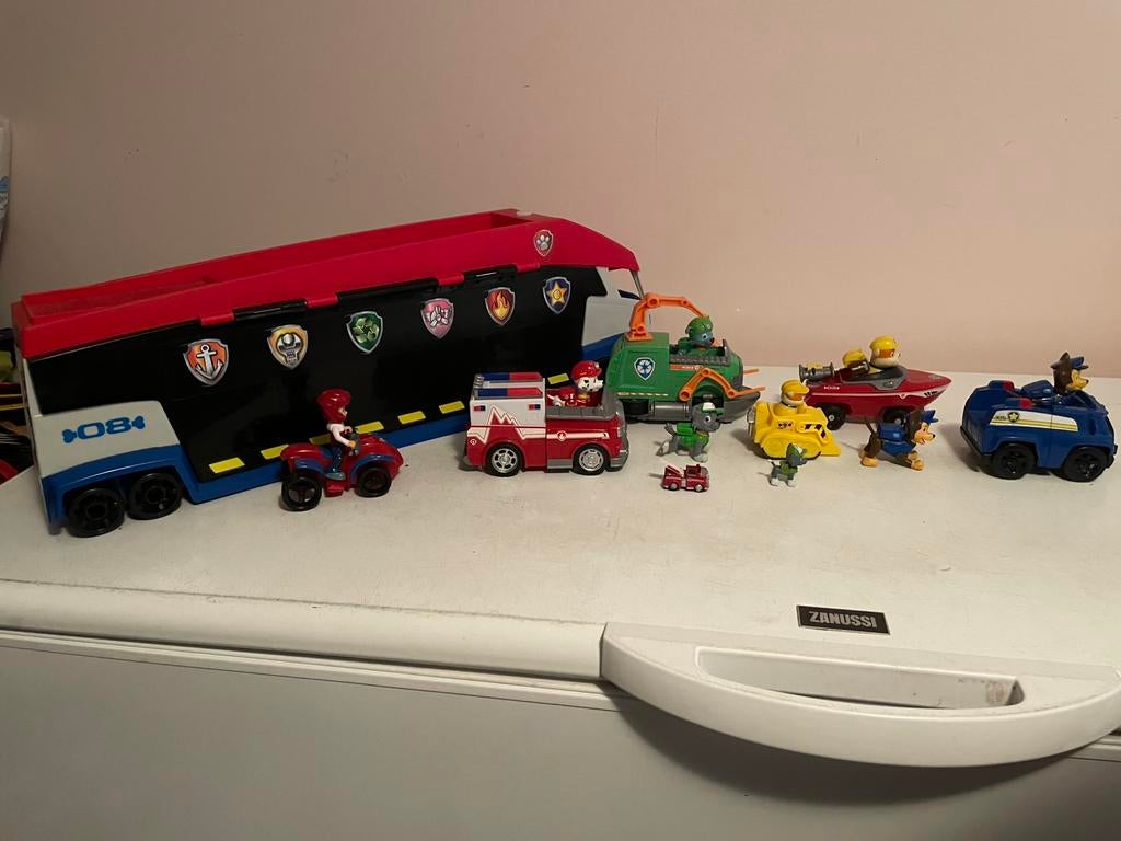 Paw Patrol Grand Paw Patrol-truck met extra, Ophalen, Zo goed als nieuw