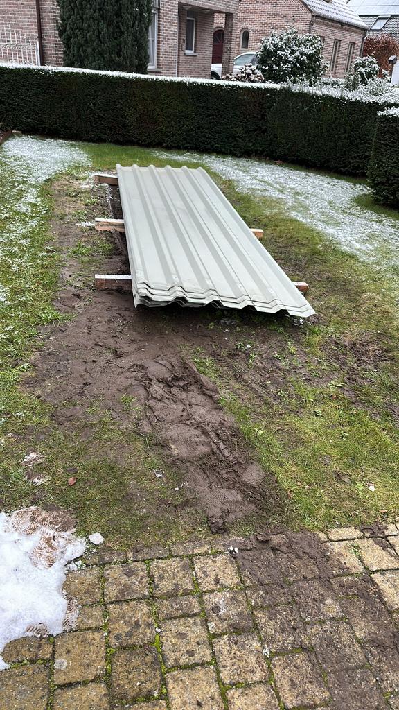 Dakpanelen te koop 3-4m, Ophalen, Zo goed als nieuw