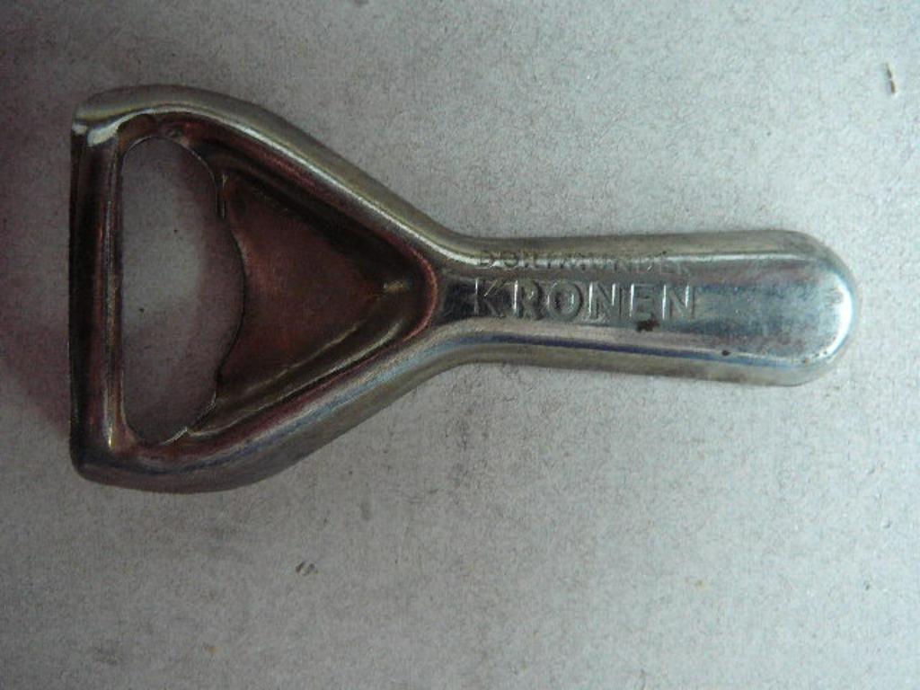 Ouvre-bouteille en métal Dortmunder Kronen, Collections, Enlèvement ou Envoi, Utilisé, Ouvre-bouteille, Autres marques