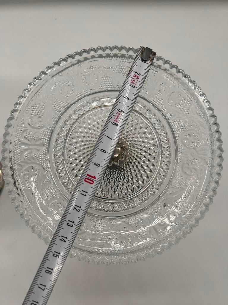 Verzilverde poot plateaus, Ophalen