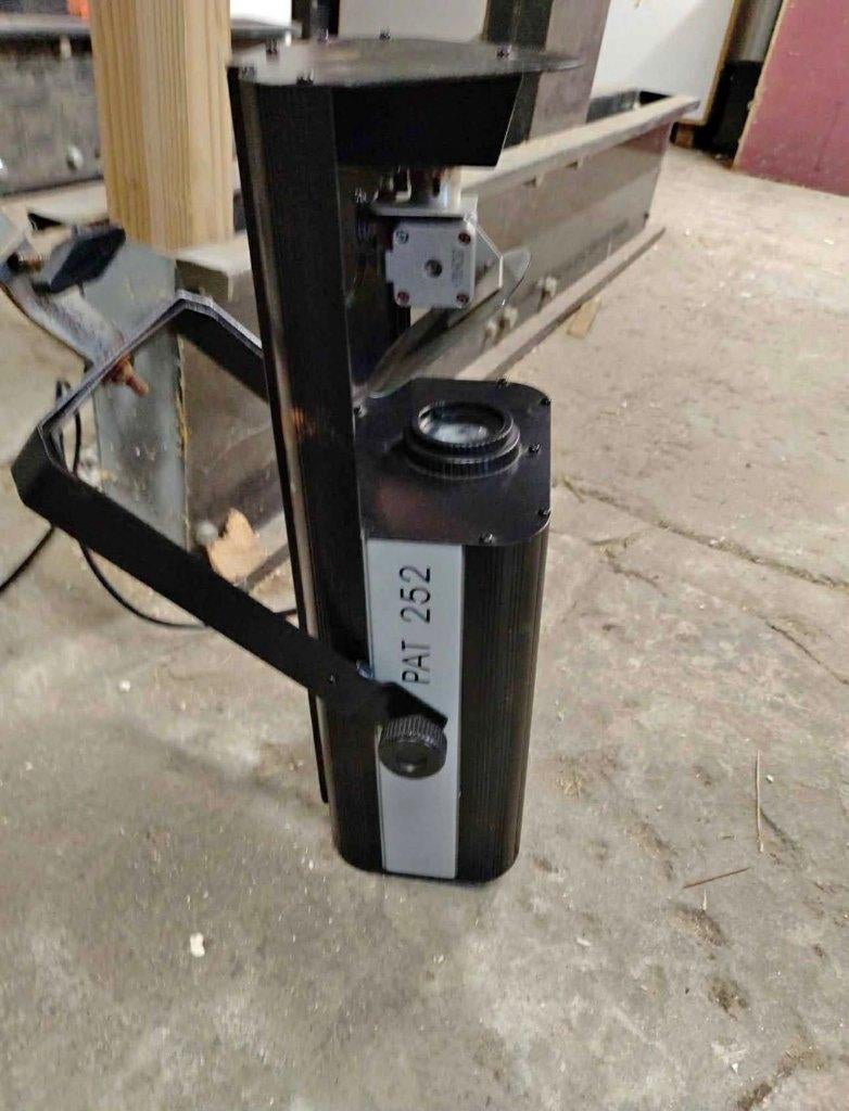 Jeu de lumière sono, Enlèvement, Utilisé, Lumières