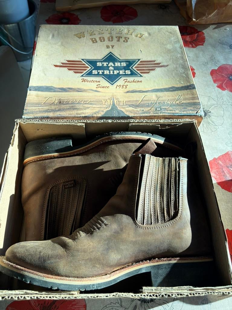 Botte cowboy pointure 43 neuve, Neuf, Femmes, Enlèvement ou Envoi, Western